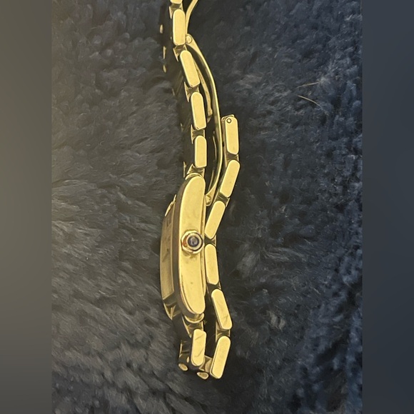 Cartier Authentic Stainless Steel Tank Francaise 
QTZ with date. - Picture 5 of 6